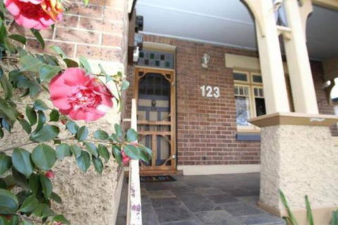 123 Hill St. Heart Of Orange Double Brick - New Castle Holiday 0