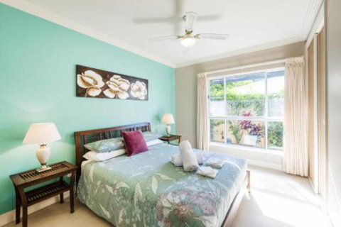 Riverview Apartments 2.1 - New Castle Holiday 3