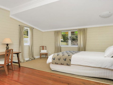 Cloudhill Magnificent Rural Views To Sydney - New Castle Holiday 5