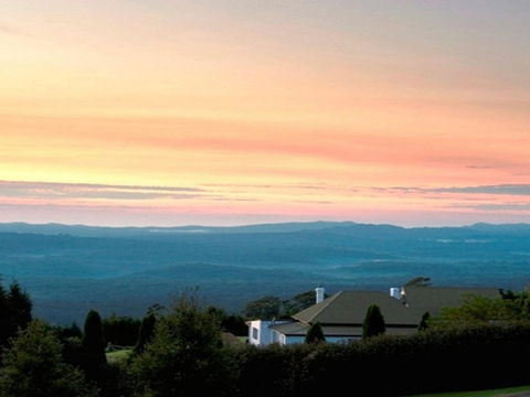 Cloudhill Magnificent Rural Views To Sydney - New Castle Holiday 1