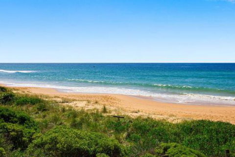 Hello Sunshine 50m To Beach Access - New Castle Holiday 3