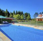 Iona Park quintessential highlands estate - New Castle Holiday