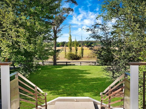 Shepherds Lea The Best Of Town & Country! - New Castle Holiday 3