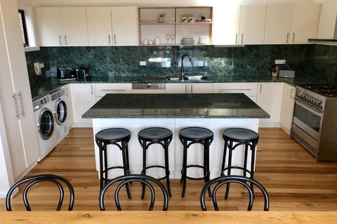 HIDDEN HAVEN Binalong Bay - New Castle Holiday 1