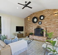 Embracing Evandale - New Castle Holiday