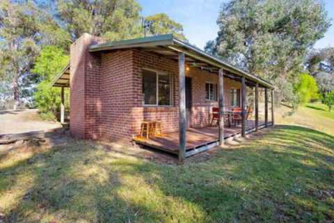 Braeside Cabin Three Parsonsia - New Castle Holiday 0
