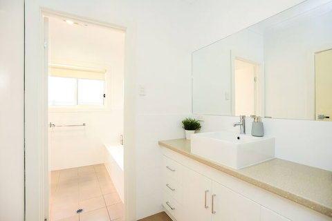 Aldinga Beach Experience - New Castle Holiday 7