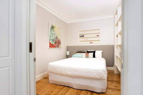 CRES0 Manly The Crescent - New Castle Holiday 6