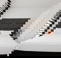 DD Apartments at ICC - New Castle Holiday