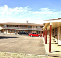 Overlander Motor Lodge - New Castle Holiday