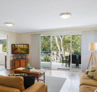 Luxury Boardwalk Apartment Unit 7 - New Castle Holiday