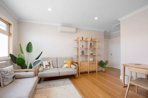 Lux Style 4BR Townhouse@ashwood - New Castle Holiday 4