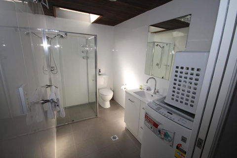 Boambee Hideaway - New Castle Holiday 6