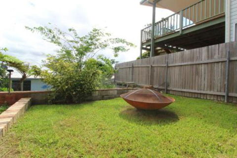 Amzaz 15 Korogora Street - New Castle Holiday 7