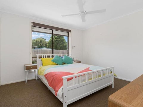 Family Foreshore Favourite - New Castle Holiday 3