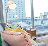Paradiso on Bent Netflix Wifi City life - New Castle Holiday