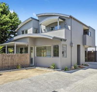 CAPELS REST CAPEL SOUND - New Castle Holiday