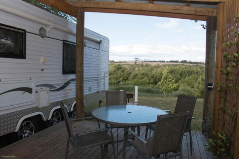 Longford Riverside Caravan Park - New Castle Holiday 1