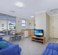 Stylish Comfortable 2 bdrm Glenelg North - New Castle Holiday