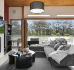 Casa sul lago quite simply a very special place - New Castle Holiday