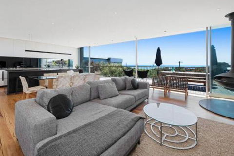 Bay Vista Amazing Bay Views With The Beach At Your Doorstop! - New Castle Holiday 5