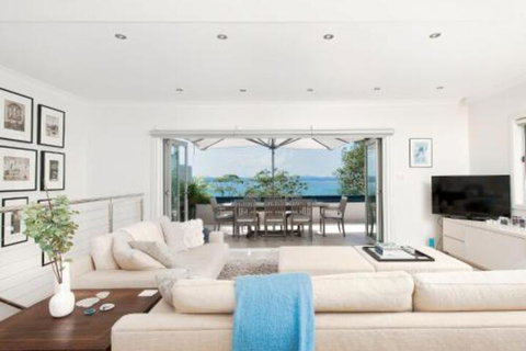 Jacaranda Blue At Corlette - New Castle Holiday 0