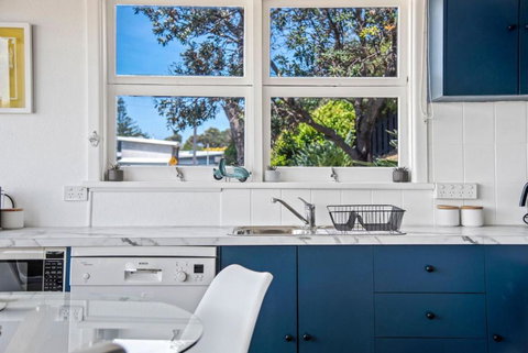 Mitchell Pde 31 Mollymook - New Castle Holiday 4