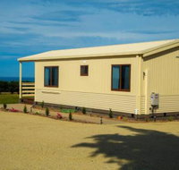 OMARU FARM STAY - New Castle Holiday
