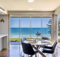 ULTIMA at the Bay Glenelg Absolute Beachfront - New Castle Holiday