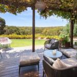 Stella - New Castle Holiday 1