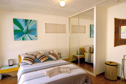 Blue Wren Beach House - New Castle Holiday 5