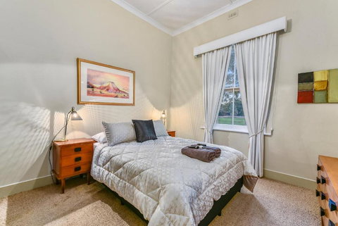 The Jazz B & B - New Castle Holiday 5