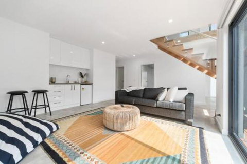 Capel Sound Beachside Luxury - New Castle Holiday 3