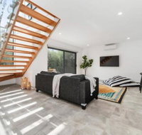 Capel Sound Beachside Luxury - New Castle Holiday