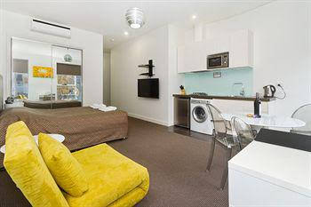 Zara Apartments - New Castle Holiday 0