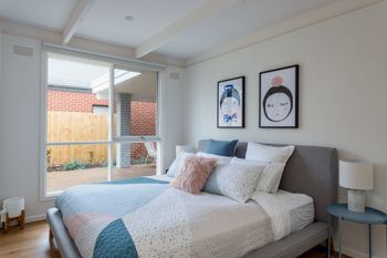 Coastal Beach Haven - New Castle Holiday 6
