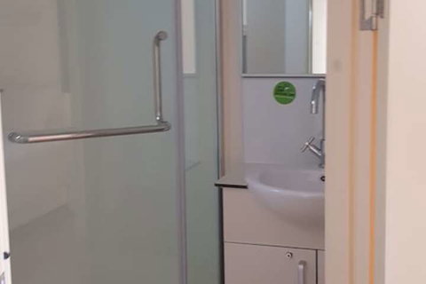 Heysen's Rest Bed & Breakfast - New Castle Holiday 5