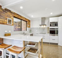 A Beach Break - 1/90 Lorikeet Drive - New Castle Holiday