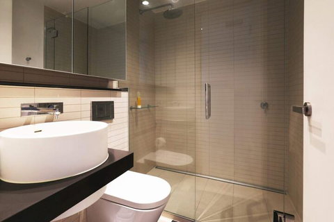 Fantastic 2BD Apt In Melbournes Southbank! - New Castle Holiday 4