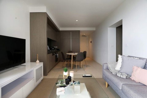 Fantastic 2BD Apt In Melbournes Southbank! - New Castle Holiday 6