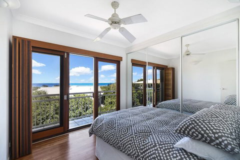 Notre Reve - 2/4 Brolga Place - New Castle Holiday 2