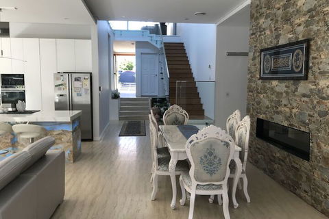 Luxury Big House Cinema Pool Many Guests - New Castle Holiday 6