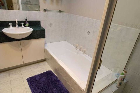 Comfortable 2 Bedroom With Serene Garden - New Castle Holiday 2