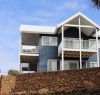Flinders View Beach House - New Castle Holiday