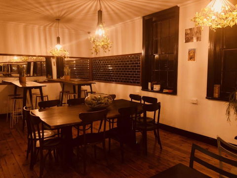 Empire Hotel Beechworth - New Castle Holiday 5