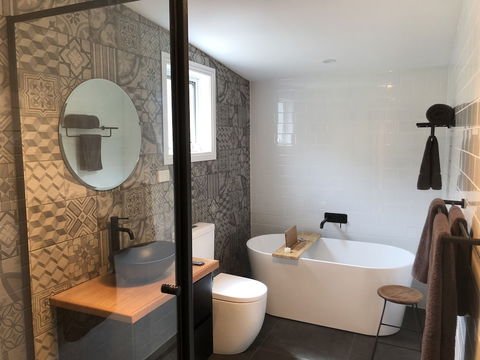 Mole Creek Hideaway - New Castle Holiday 0