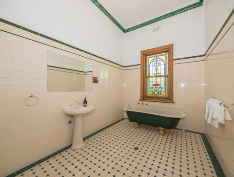 Barossa Valley View Guesthouse - New Castle Holiday 1