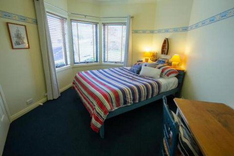A Mariners Place BEST Location In Town! - New Castle Holiday 6