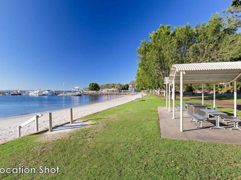 9 Bushmans 24 Tomaree Street Air Conditioned Centrally Located To Town - New Castle Holiday 4