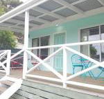 Fish Creek Alkira Accommodation - New Castle Holiday